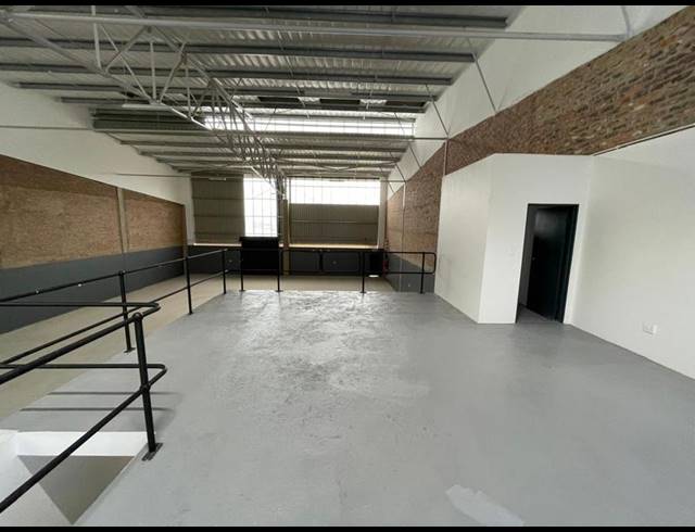 INDUSTRIAL PROPERTY TO RENT IN SAMRAND BUSINESS PARK